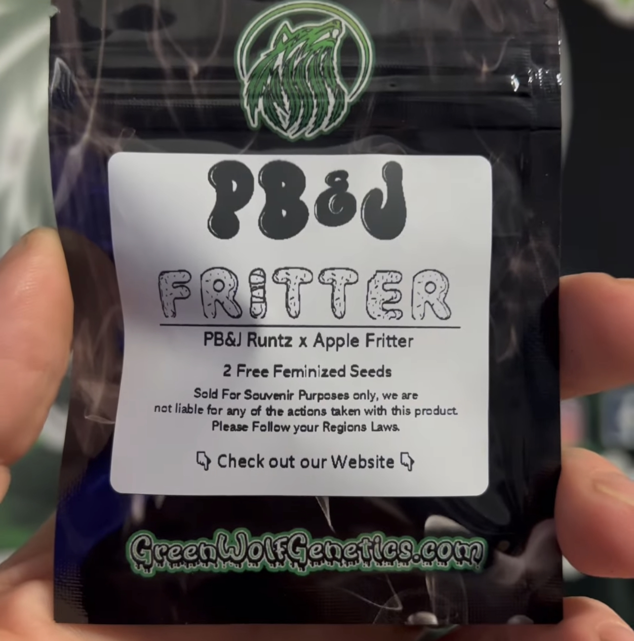An image of PB&J Fritter