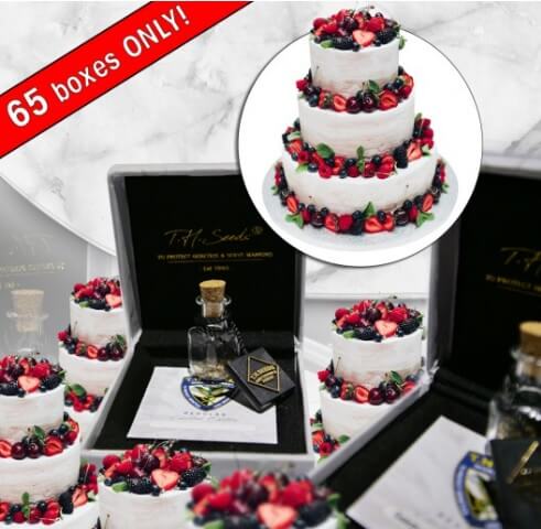 An image of L4YER Cake